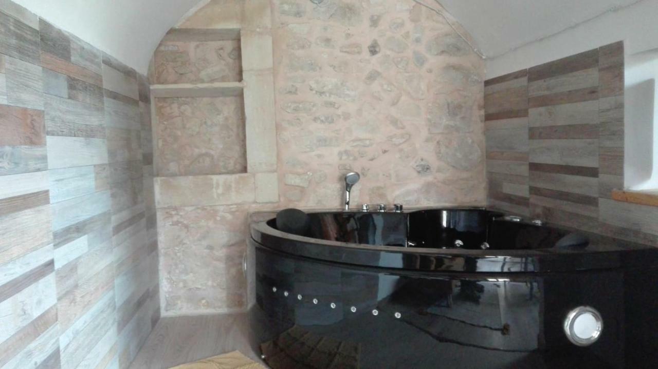 Bed and Breakfast Giumbabulla Luxury House Рагуза Екстер'єр фото